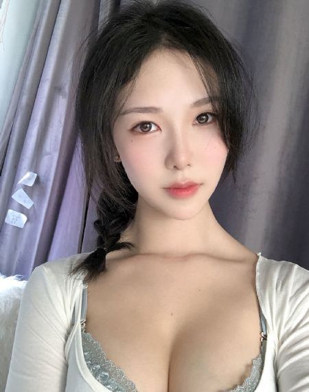 爱丫爱丫在线_高清高清完整版播放