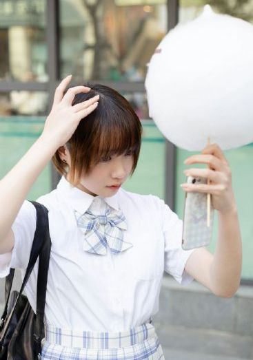 总裁掀开她的内衣揉她的柔软动漫_在线播放高清