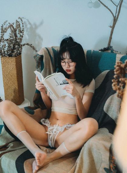 年轻阿姨2_国产剧在线手机播放